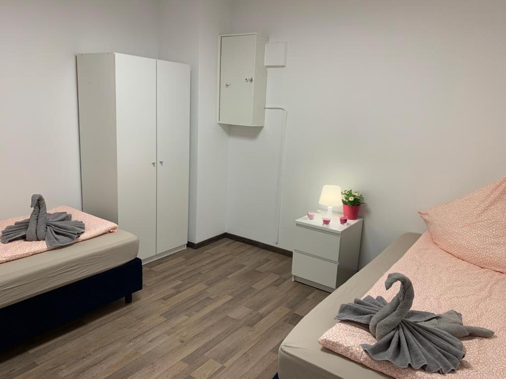 Lovely Share Apartment Aachener Weiher Koln Bagian luar foto