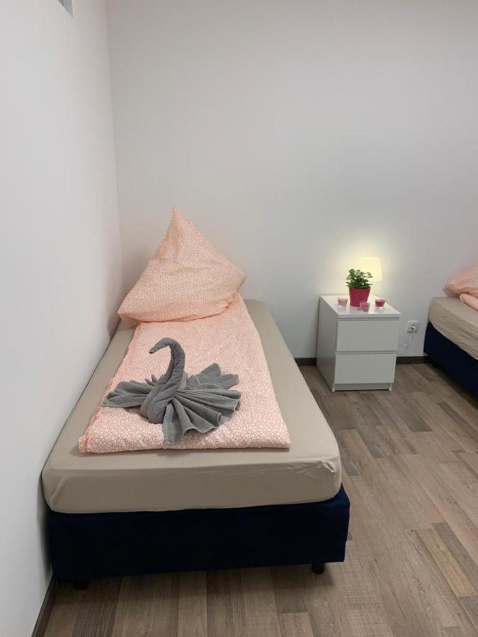 Lovely Share Apartment Aachener Weiher Koln Bagian luar foto