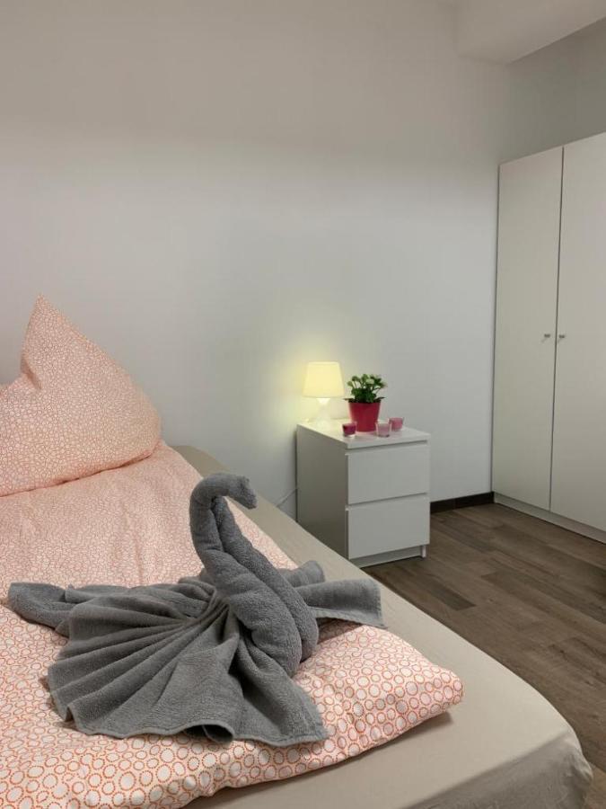Lovely Share Apartment Aachener Weiher Koln Bagian luar foto