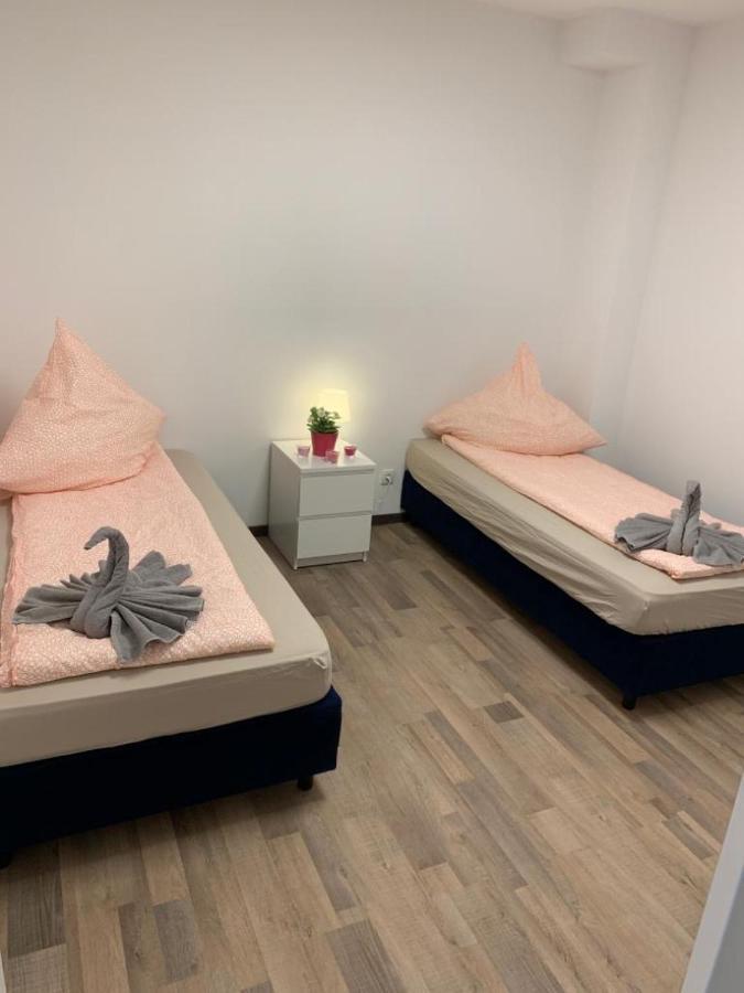Lovely Share Apartment Aachener Weiher Koln Bagian luar foto